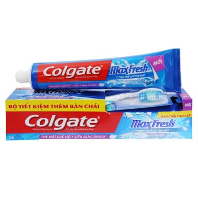 Colgate Maxfresh Peppermint + Free Toothbrush 225g x 36 Tubes
