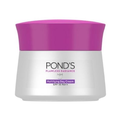 POND'S Flawless White Visible Lightening Day SPF 18 PA 50G x 12 Boxes