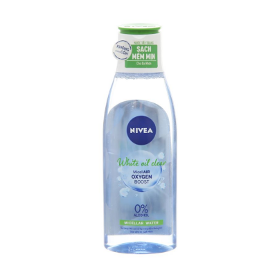 NIVEA Women White Oil Control Make up Clear 200ml x 12 Bottles