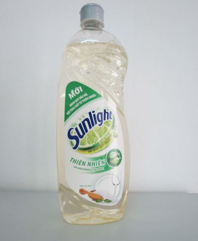 Sunlight Green Tea & Pure Salt Dishwashing Liquid 725ml Bottle